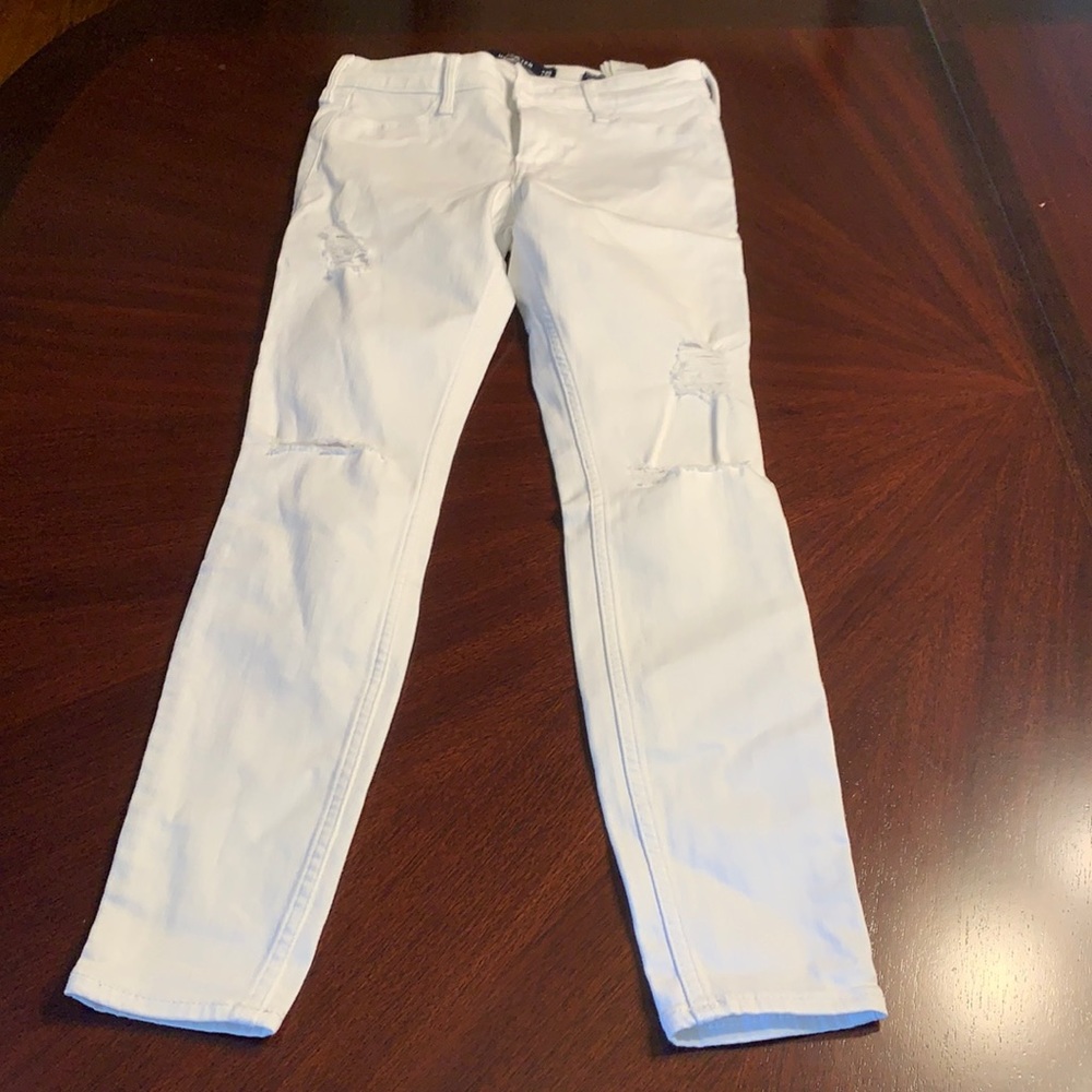 Size 1 short length ripped jeggings new w/o tags
